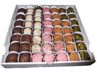 Caixa de Brigadeiro - 50 Unidades
