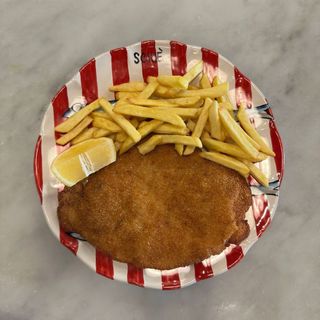 Cotoletta con patatine