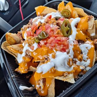 Nachos del Macho!