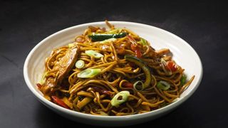 Tallarín Salteado Al Wok