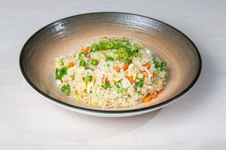 Raku Egg & veg fried rice 260g