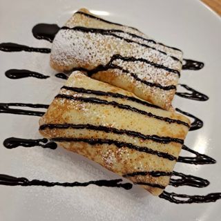 Palačinka sa sirom, preljev po izboru