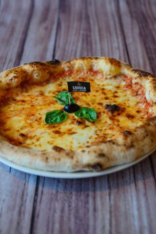 Pizza Margherita