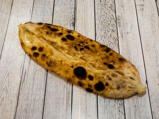 Skattata con mozzarella e rape stufate