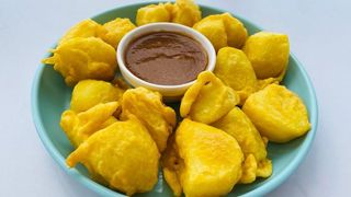 Viazi karai (plate)