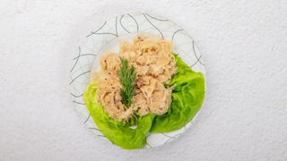 Surówka z kiszonej kapusty