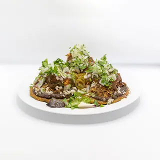 Sopes (tortita de maíz suave)