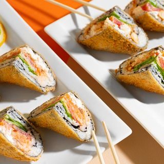 Asahi square с креветками