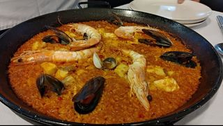Paella Mixta (Para 2 Personas)