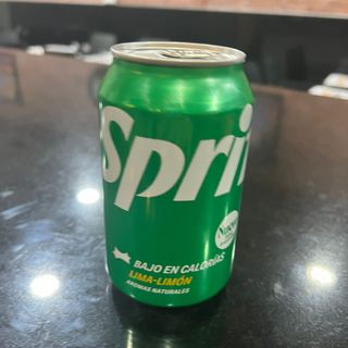 Sprite lata 330ml.