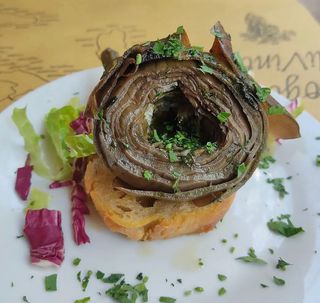 Carciofo alla romana