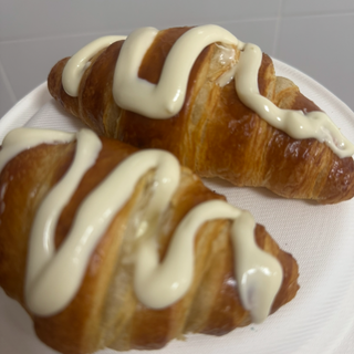 Croissant chocolate blanco