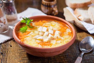 SUPA DE PUI CU TAITEI 4 L