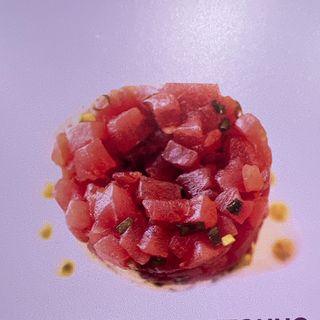 Tartare di tonno pistacchio