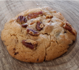 Cookie Chocolate Negro Con Nueces De Pecan