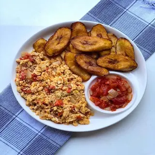 Fried plantain & egg sauce