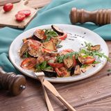 Салат из хрустящих баклажан