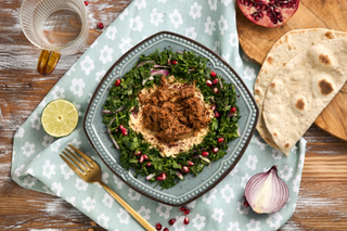 Hummus cu carne de vită