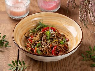 Яки соба с креветками