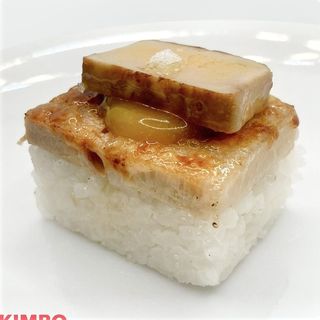 OSHISUSHI CON PANCETA Y FOIE - 6 uds