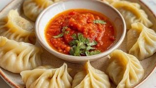 Momo frango/vegan
