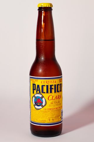 PACIFICO CLARA CERVEZA
