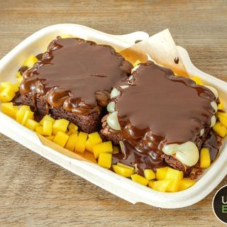 BOLO TRUFADO COM CHOCOLATE LEITE