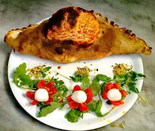 Calzone Gourmet