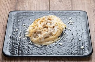 Spaghetti cacio e pepe