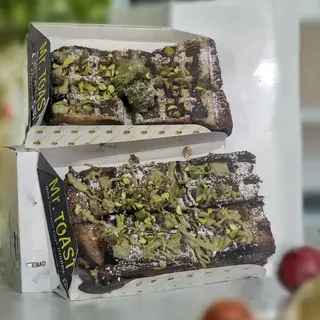 WAFFLE TOAST Kunafa
