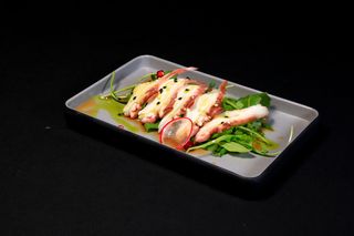 61 a Carpaccio polipo e rucola 9 pezzi