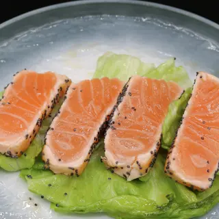 195 Tataki salmone