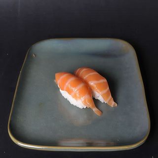 Sushi Salmón