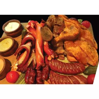 კაზაკური ვახშამი კანჭი