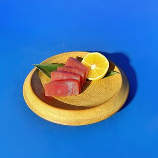 Sashimi tuna