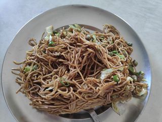 Veg chow mein