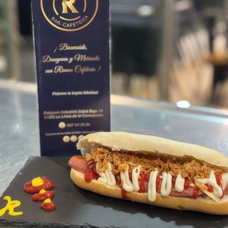 Bocadillo de salchicha