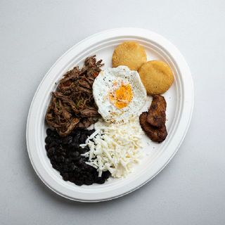 Pabellón Criollo Con Arroz