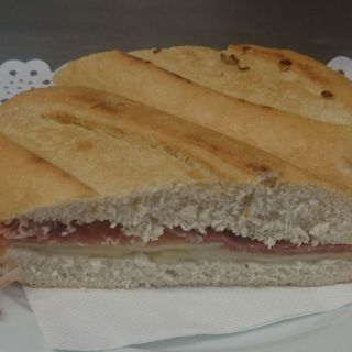 Bocadillo El Catalán