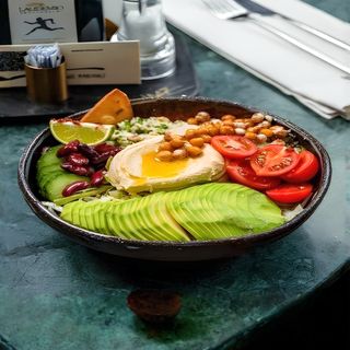 Bol mediteranean vegan