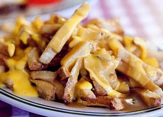 Pomfrit sa kačkavaljem