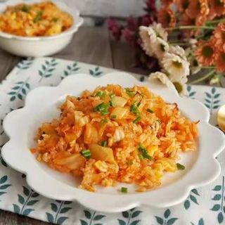 16. Yakimeshi Con Carne Y Col China Picante