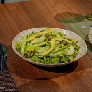 მწვანე სალათი