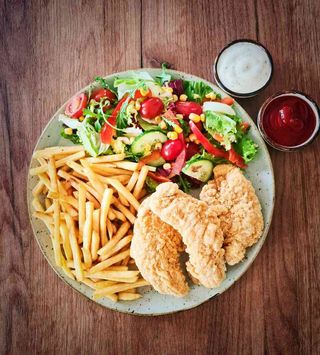 CHRUPIĄCY KURCZAK ZESTAW