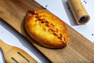 Ruska pita sa piletinom
