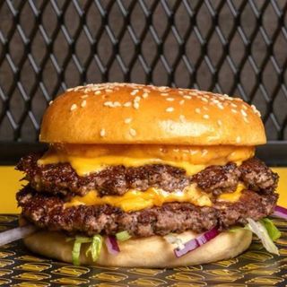 Doble bacon cheese burger