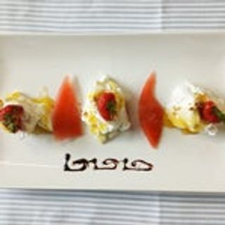 Yogurt con miele e noci