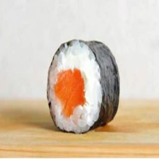 56.Maki Salmón (8 Pzs.)