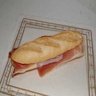Bocadillo De Jamón Serrano