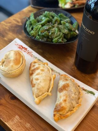 Empanada De Pollo (1 Ud.)